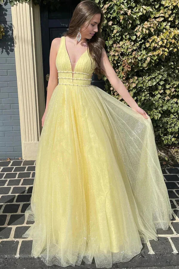 Vestidos de fiesta largos de tul con escote en V y corte A con cinturón